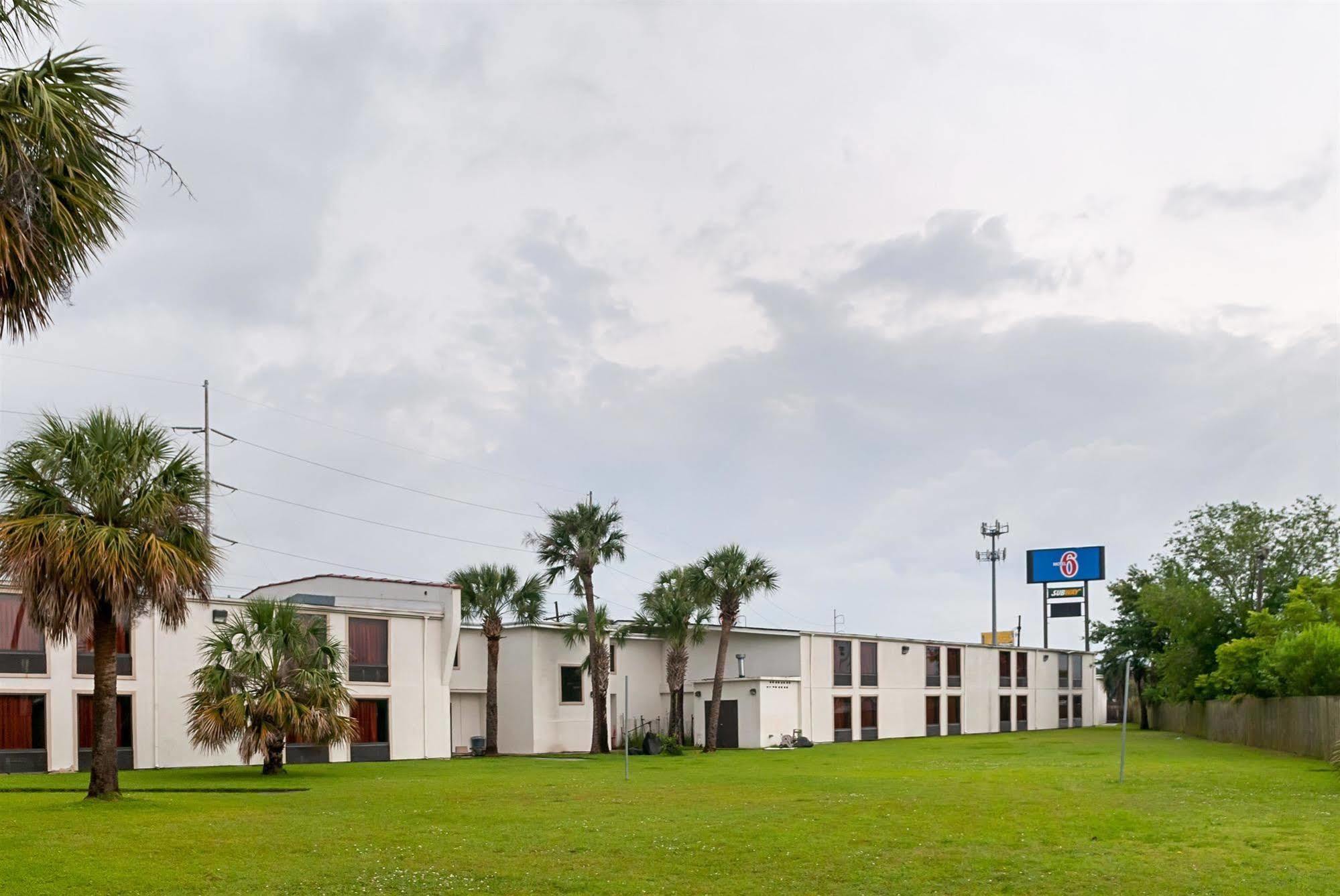Motel 6-New Orleans, La - Near Downtown エクステリア 写真